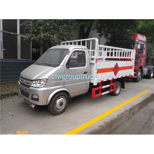 Petit camion de transport de bouteilles de gaz liquéfié 4x2